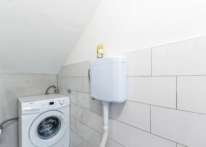 Emina Apartman *