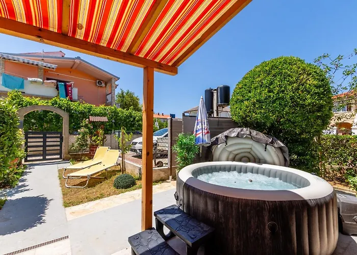 Apartman Emina Nin