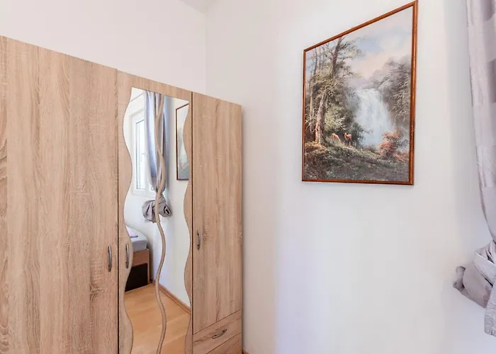 Apartman Emina *